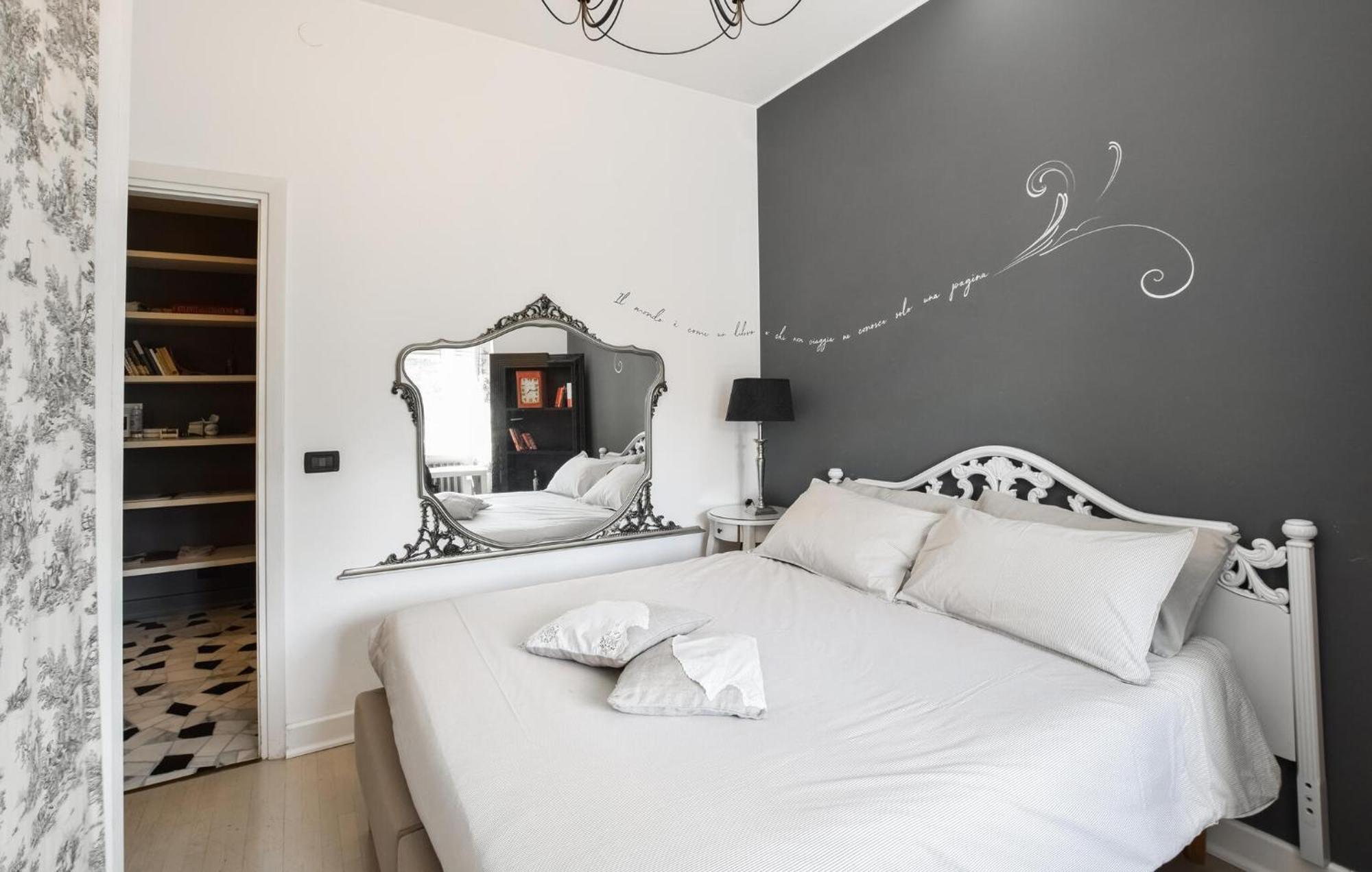 2 Bedroom Cozy Apartment In Gorizia Eksteriør bilde